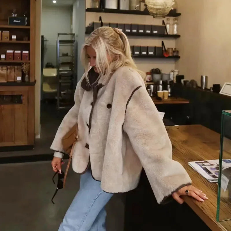 Women's Faux Fur Bomber Jacket - Stylish Winter Coats for Women 2