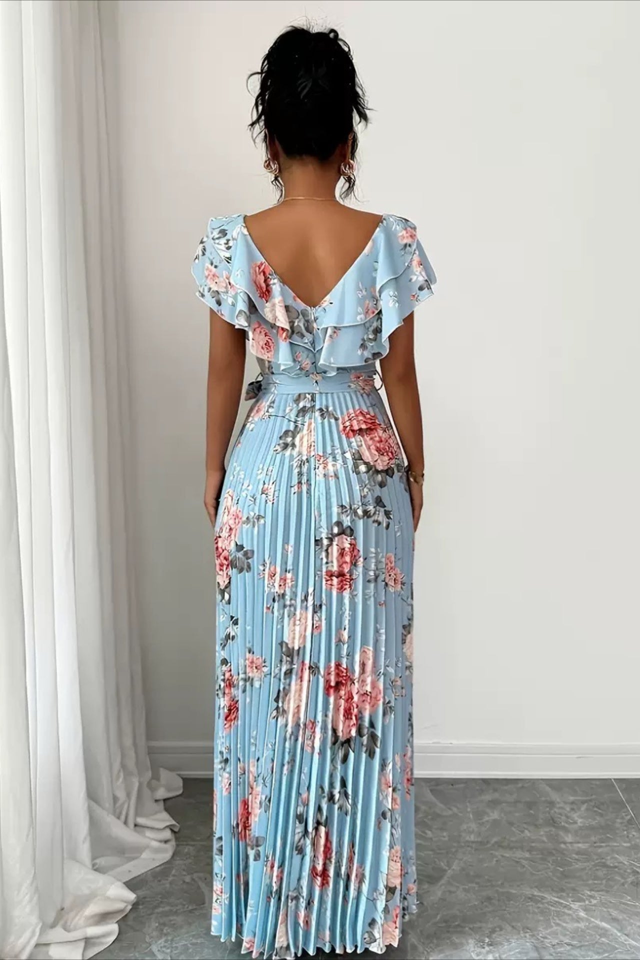 SOERA Valentina Floral V - Neck Ruffle Sleeve Maxi Dress - Dress - Blue XS
