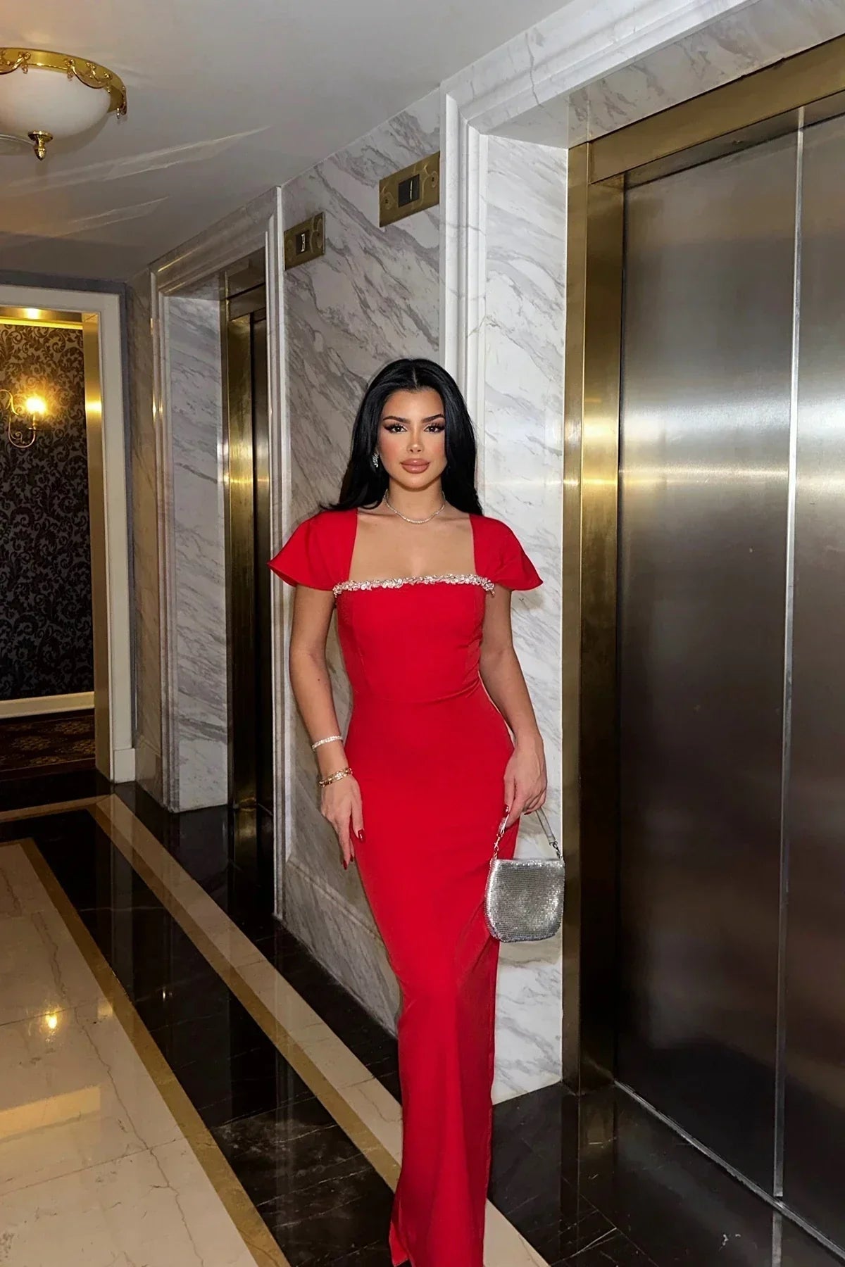 SOERA Kaila Square-Neck Bodycon Maxi Dress - Dresses - Red S