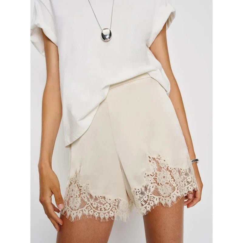 SOERA Fiora Satin Shorts - Shorts - Beige S
