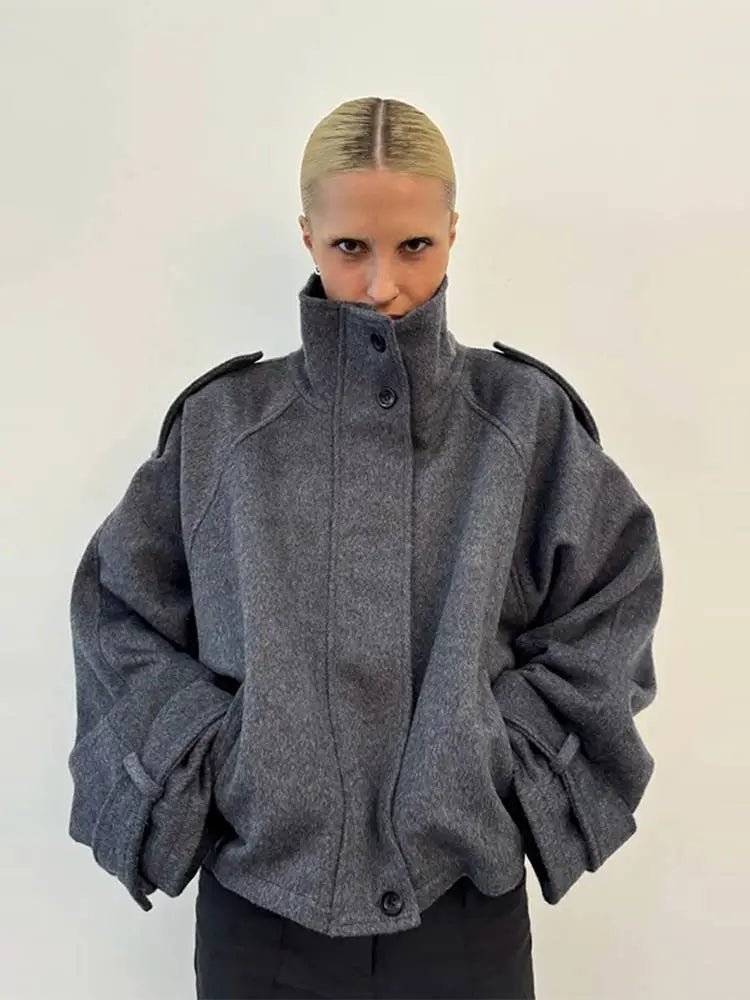 Stylish Women's Cropped Coat - Elegant Winter Coat for Women, Comfortable Design 4