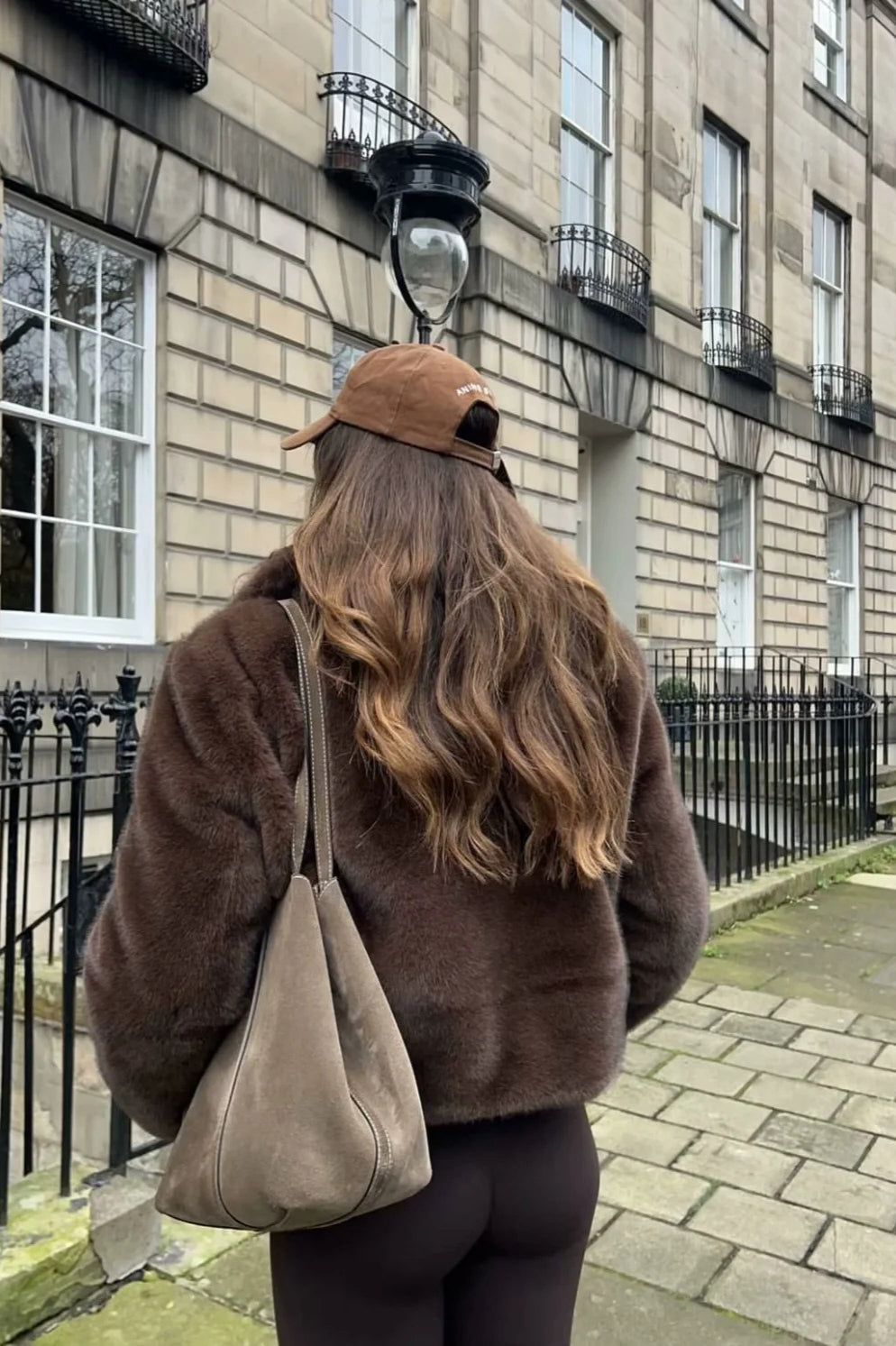 Stylish Women's Winter Coat with Faux Fur Collar - Elegant Polyester Outerwear 4