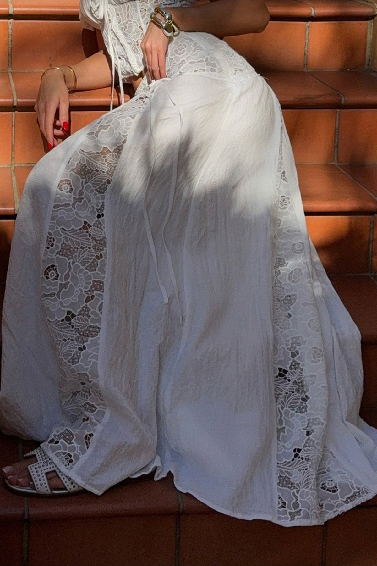 SOERA Quinn Low Waist Lace Maxi Skirt - Bottoms - zQ1775689992445950928 White S