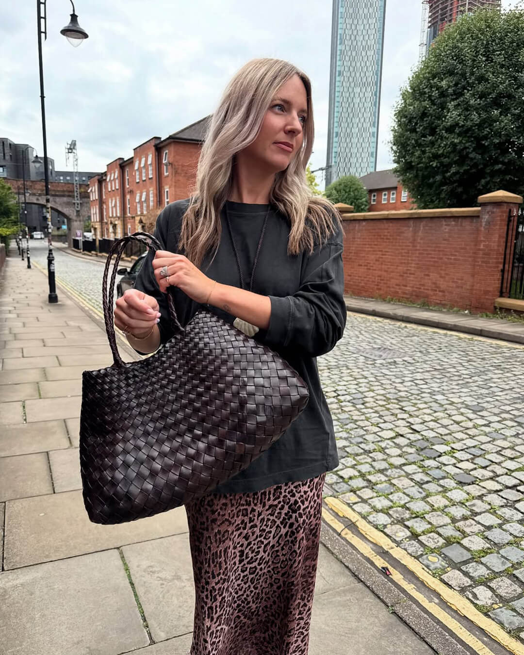 SOERA Marissa Vegan Leather Woven Bag Medium - Handbags -  Pink Regular