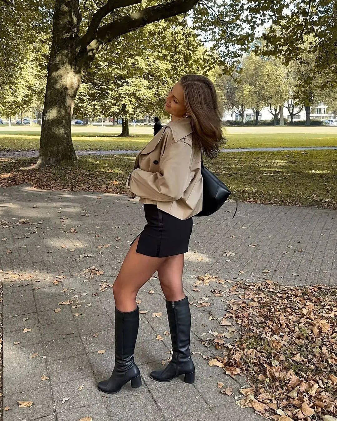 SOERA Bellatrix Cropped Trench Coat - Jackets -  Beige L